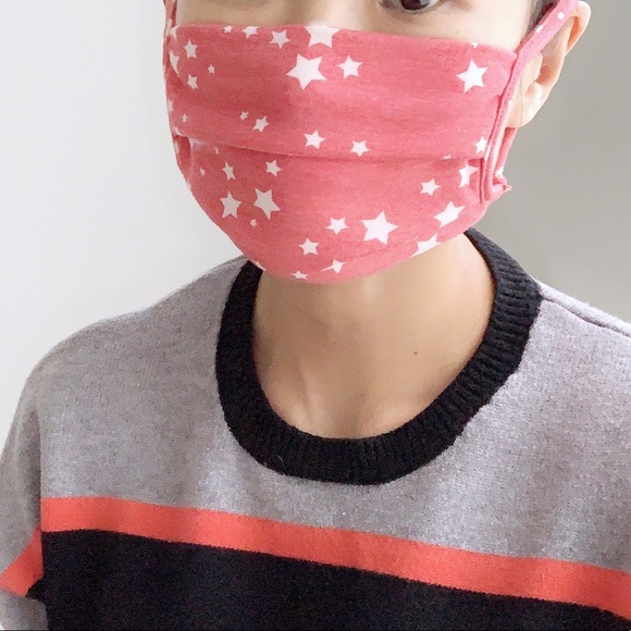 STARRY CLOTH MASK - MADE IN USA , RED - Picture 7 of 8